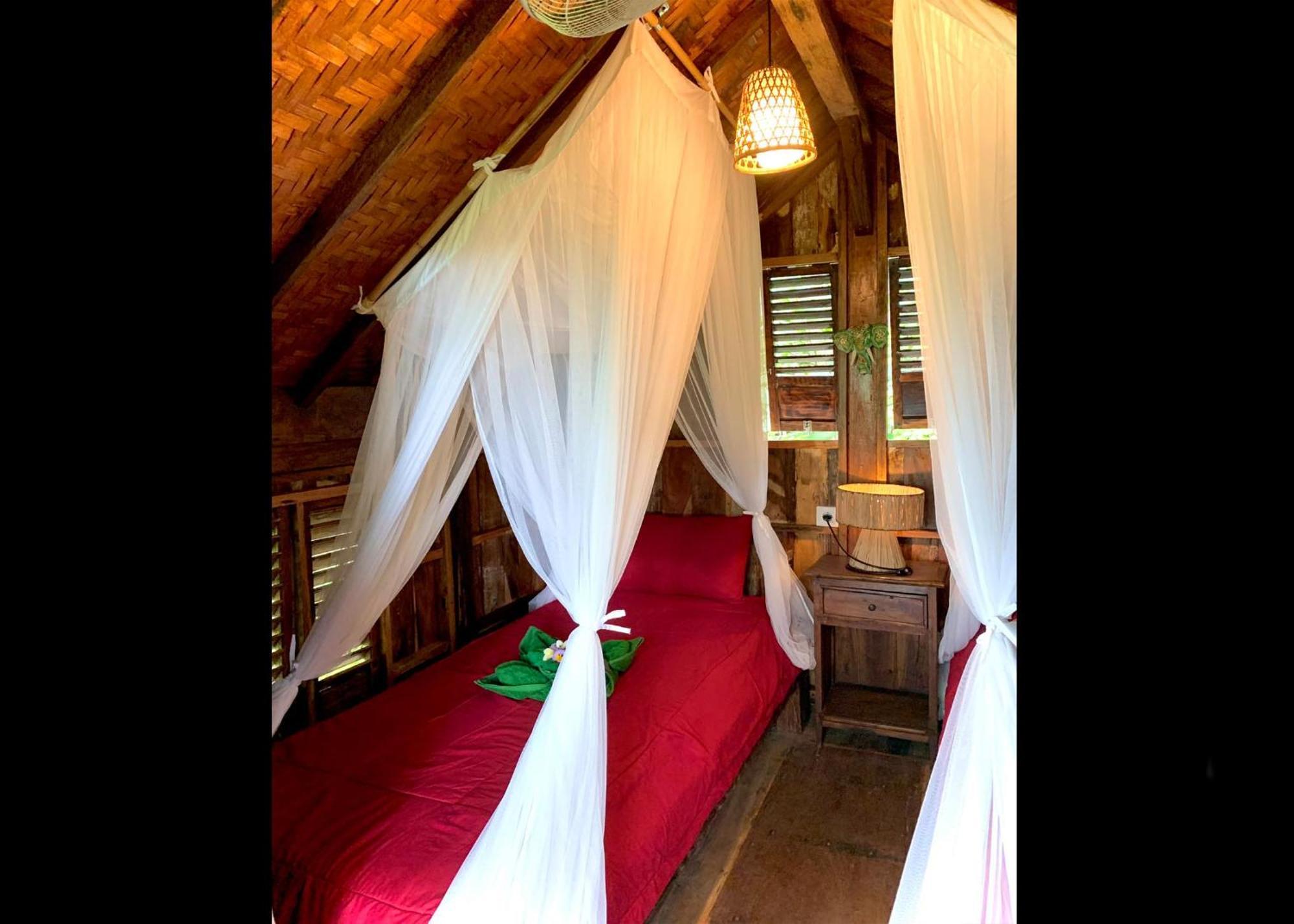 Villa Kepuh Singaraja Buitenkant foto